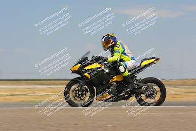 media/Sep-10-2023-Pacific Track Time (Sun) [[44210541ad]]/Group C/1240pm (Wheelie Bump)/